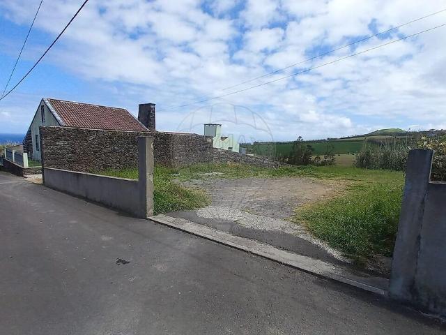 Terreno à venda em Ajuda da Bretanha, Ponta Delgada RE/MAX Portugal