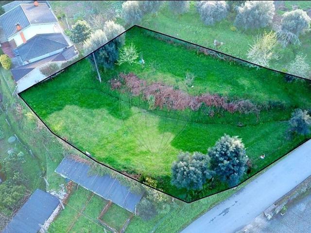 Terreno à venda em Ponte da Barca
