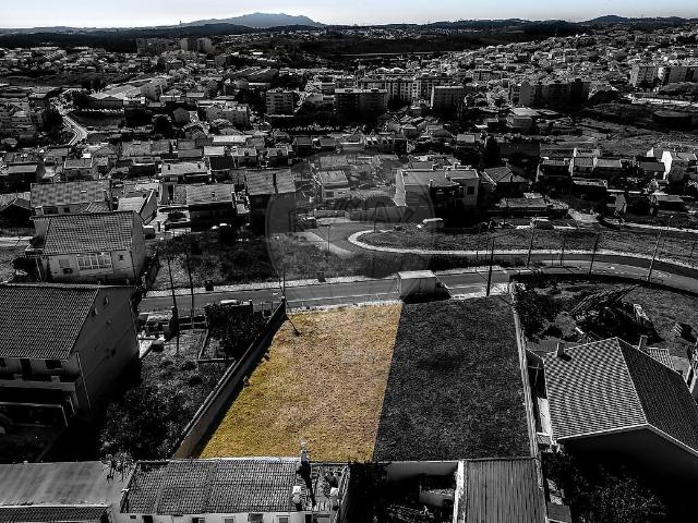 Terreno à venda em Pontinha e Famões, Odivelas RE/MAX Portugal