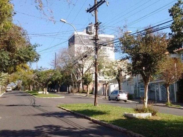 Terreno à venda em Porto Alegre
