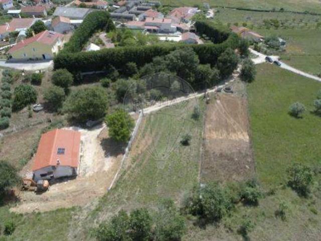 Terreno à venda em Porto de Mós São João Baptista e São Pedro, Porto de Mós RE/MAX Portugal