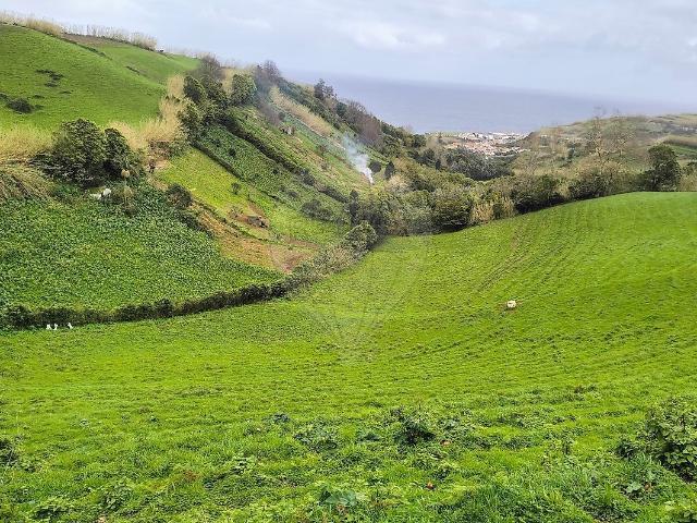 Terreno à venda em Porto Formoso, Ribeira Grande RE/MAX Portugal