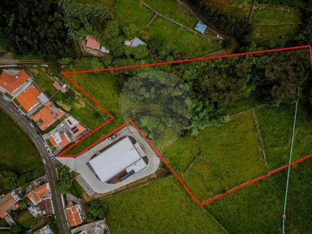 Terreno à venda em Posto Santo, Angra do Heroísmo RE/MAX Portugal