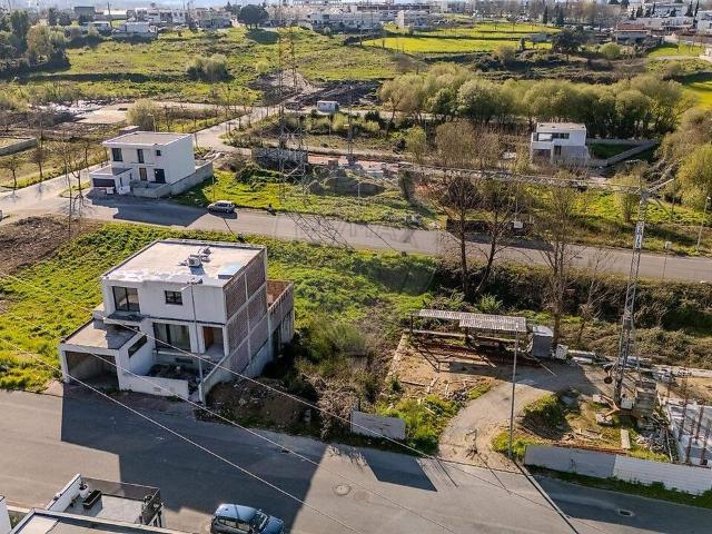 Terreno à venda em Palmeira, Braga RE/MAX Portugal