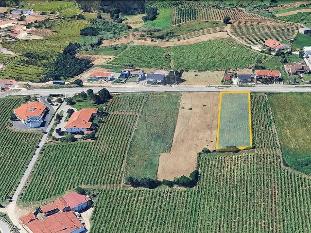 Terreno à venda em Parceiros e Azoia, Leiria RE/MAX Portugal