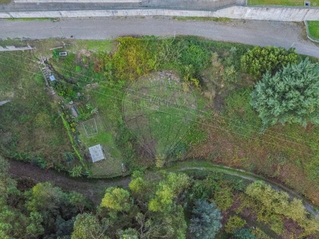 Terreno à venda em Paredes