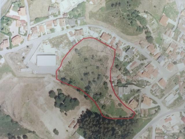 Terreno à venda em Paredes