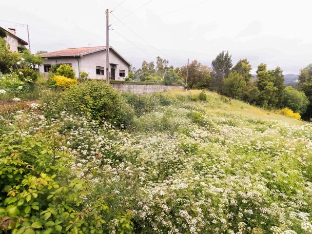 Terreno à venda em Paredes