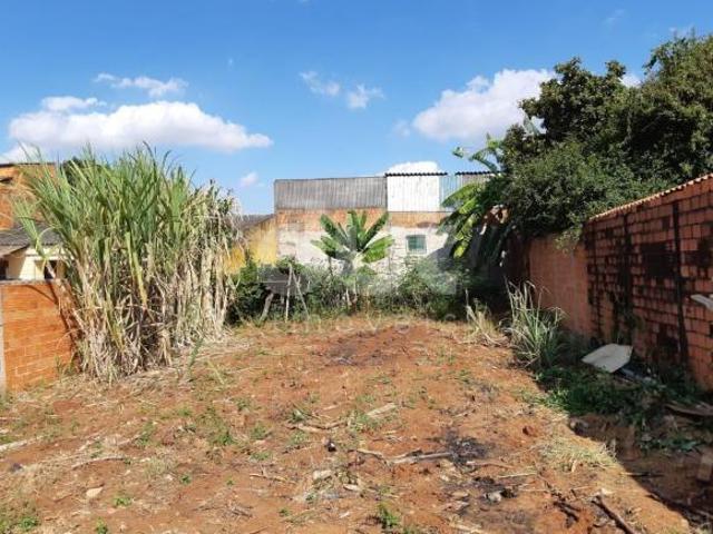 terreno à venda em Parque dos Pinheiros