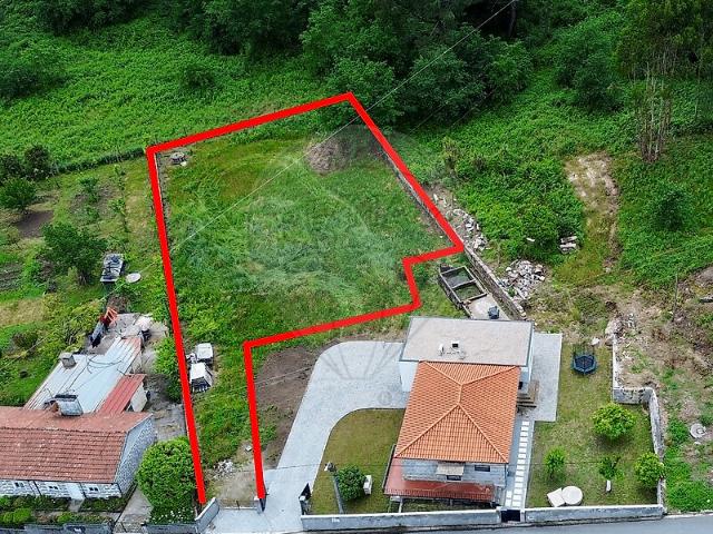 Terreno à venda em Pedome, Vila Nova de Famalicão RE/MAX Portugal
