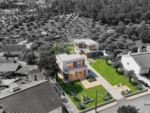 Terreno à venda em Pedrógão, Torres Novas RE/MAX Portugal