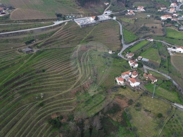 Terreno à venda em Peso da Régua