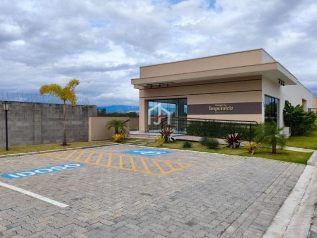 Terreno à venda em Pindamonhangaba