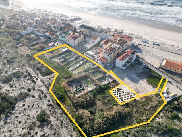 Terreno à venda em Praia do Pedrógăo