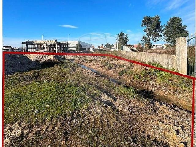 Terreno à venda em Quinta do Conde, Sesimbra RE/MAX Portugal