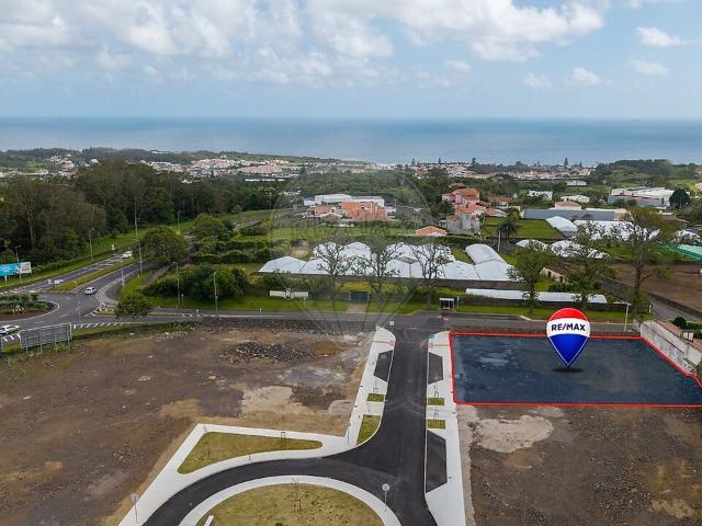 Terreno à venda em Rosto de Cão São Roque, Ponta Delgada RE/MAX Portugal