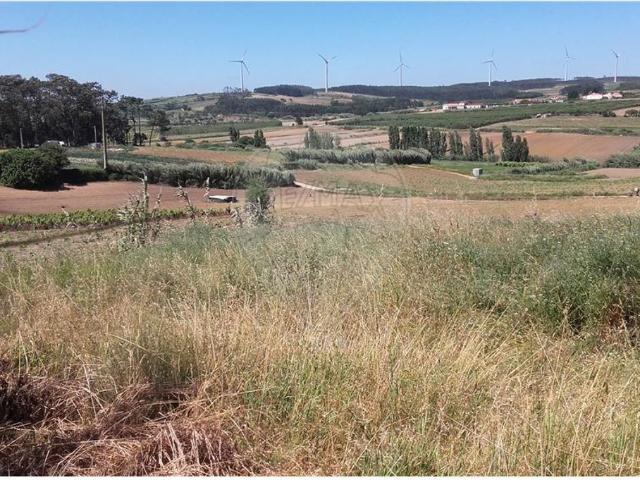 Terreno à venda em Reguengo Grande