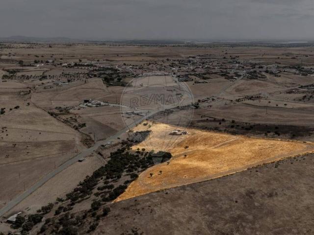 Terreno à venda em Reguengos de Monsaraz