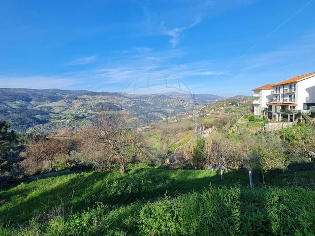 Terreno à venda em Resende
