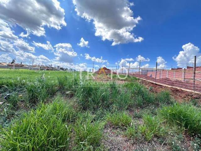 terreno à venda em Residencial das Acácias
