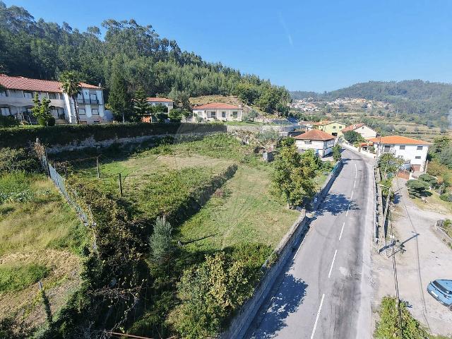 Terreno à venda em Ribeira do Neiva, Vila Verde RE/MAX Portugal