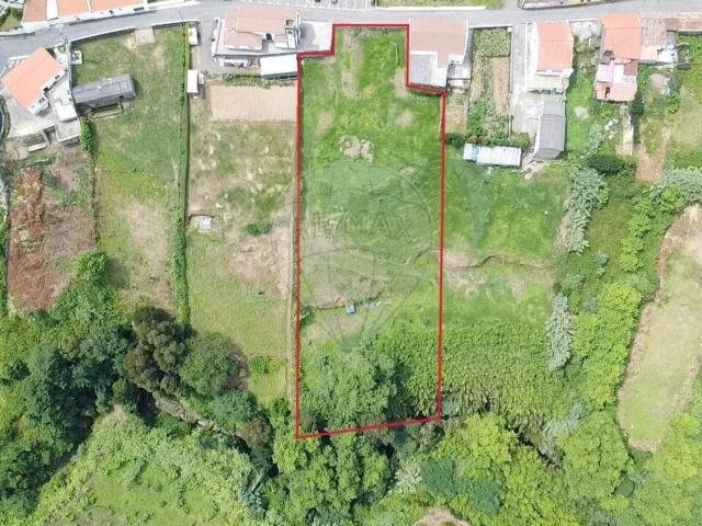 Terreno à venda em Ribeira Grande