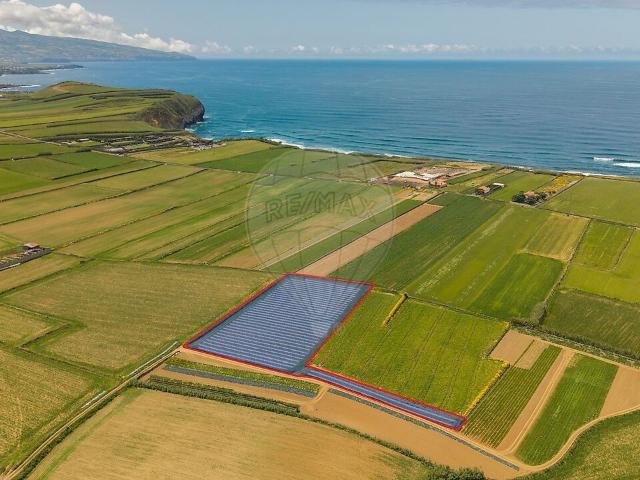 Terreno à venda em Ribeira Seca, Ribeira Grande RE/MAX Portugal
