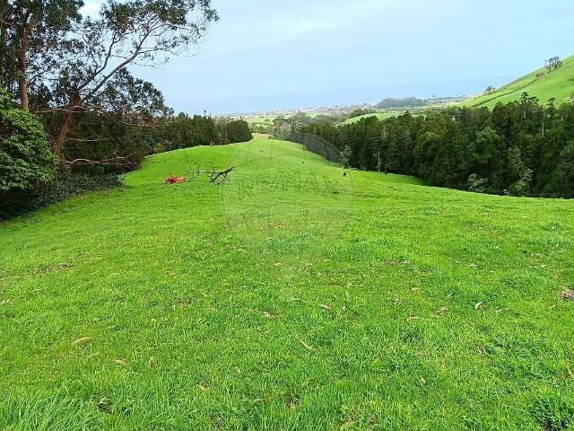 Terreno à venda em Ribeira Seca, Ribeira Grande RE/MAX Portugal