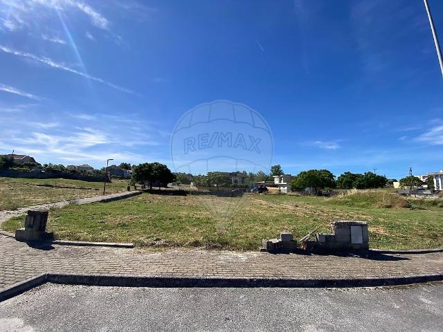 Terreno à venda em Tourais e Lajes, Seia RE/MAX Portugal