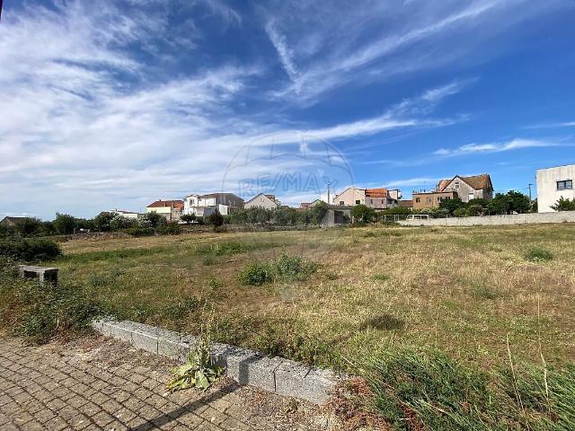 Terreno à venda em Tourais e Lajes, Seia RE/MAX Portugal