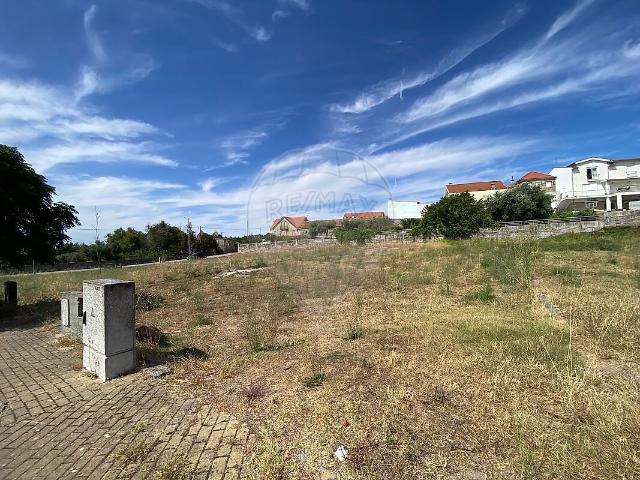 Terreno à venda em Tourais e Lajes, Seia RE/MAX Portugal