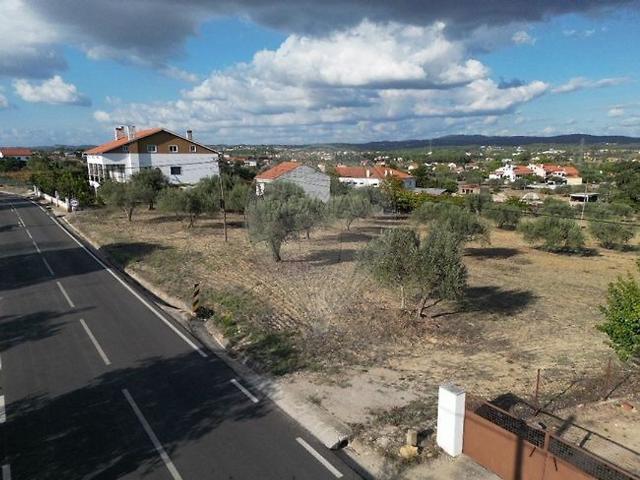 Terreno à venda em Tomar