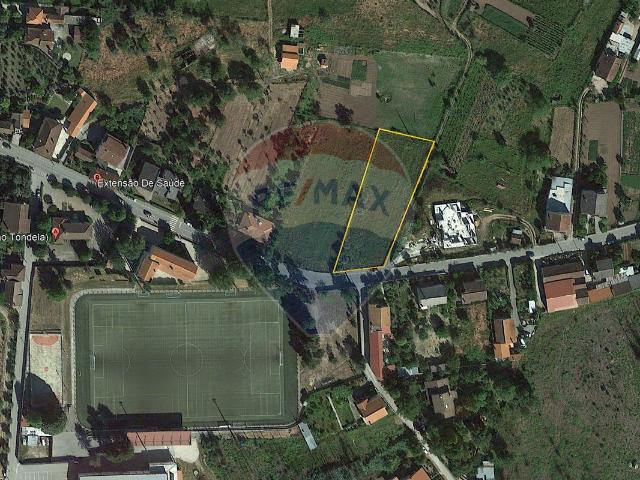 Terreno à venda em Tondela
