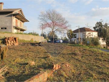 Terreno à venda em Tondela