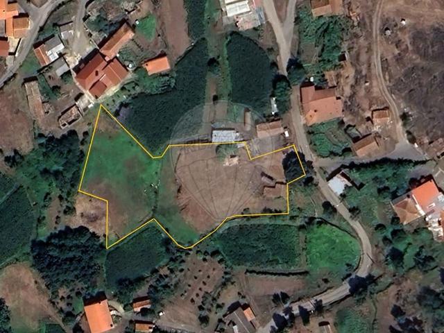 Terreno à venda em Tondela