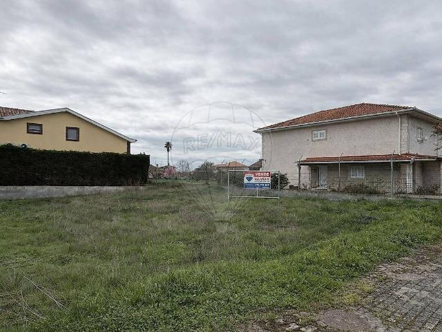 Terreno à venda em Torre de Dona Chama, Mirandela RE/MAX Portugal