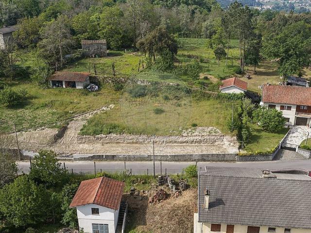 Terreno à venda em Torre e Portela, Amares RE/MAX Portugal