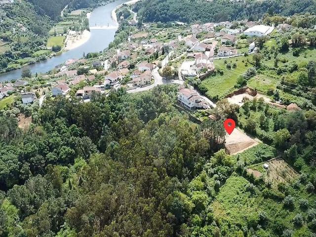 Terreno à venda em Torres do Mondego, Coimbra RE/MAX Portugal