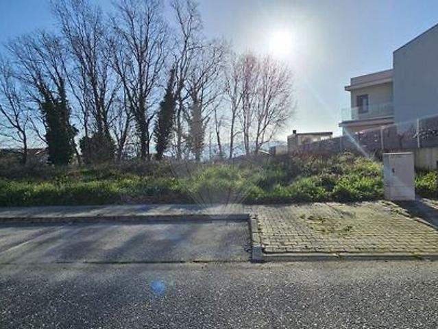 Terreno à venda em Tortosendo, Covilhã RE/MAX Portugal