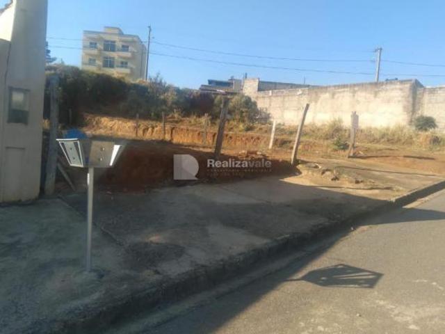 Terreno à venda em Taubaté, Jardim Oásis, com 250 m²