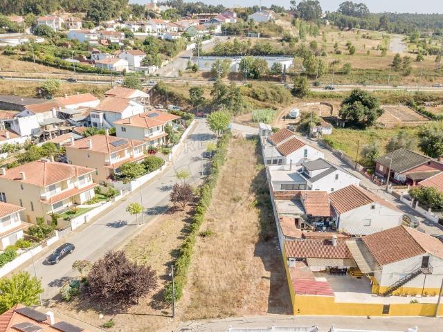 Terreno à venda em Taveiro