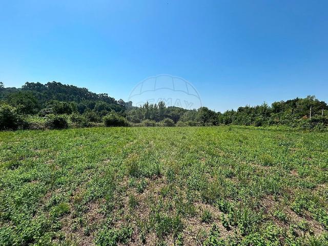 Terreno à venda em Távora Santa Maria e São Vicente, Arcos de Valdevez RE/MAX Portugal