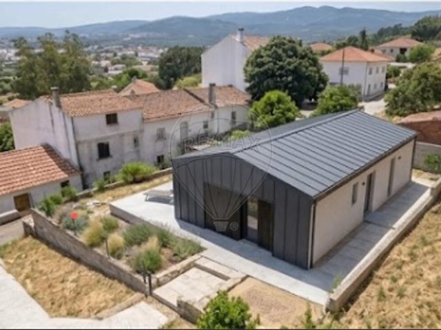 Terreno à venda em Telhado, Fundão RE/MAX Portugal