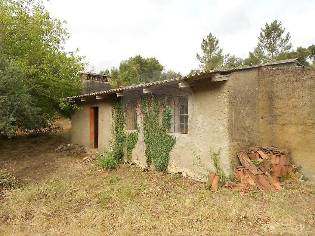 Terreno à venda em Tramagal, Abrantes RE/MAX Portugal