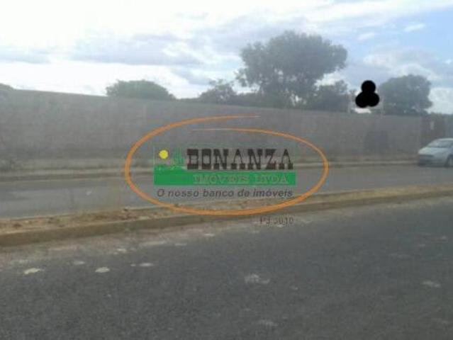Terreno à venda em Três Marias
