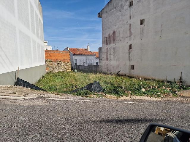 Terreno à venda em Turquel, Alcobaça RE/MAX Portugal