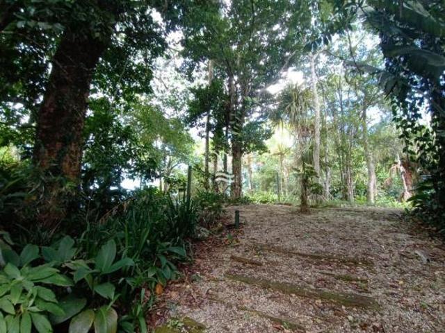 Terreno à venda em Ubatuba