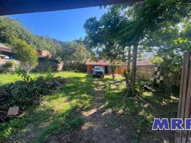 Terreno a venda em Ubatuba em bairro residencial Sertão da Quina. 3km da Praia da Maranduba 300
