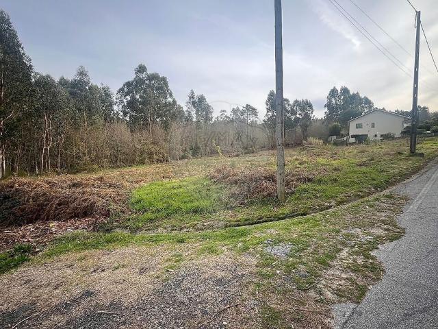 Terreno à venda em Vouzela