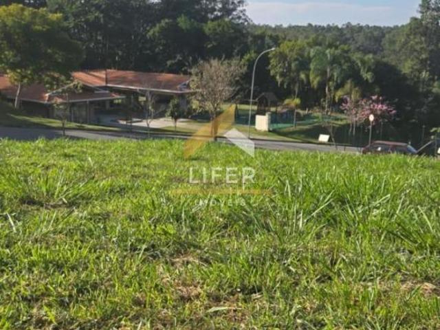 TERRENO À VENDA EM VALINHOS